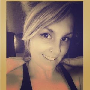 Meet your Posher, Natasha